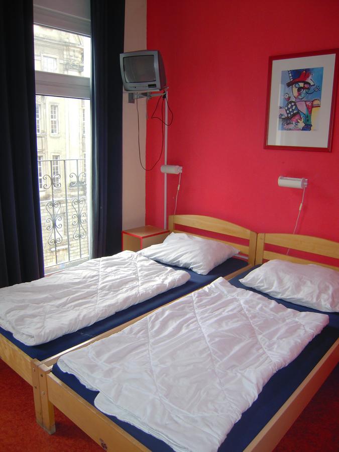 برلين Happy Go Lucky Hotel + Hostel Schoneberg المظهر الخارجي الصورة