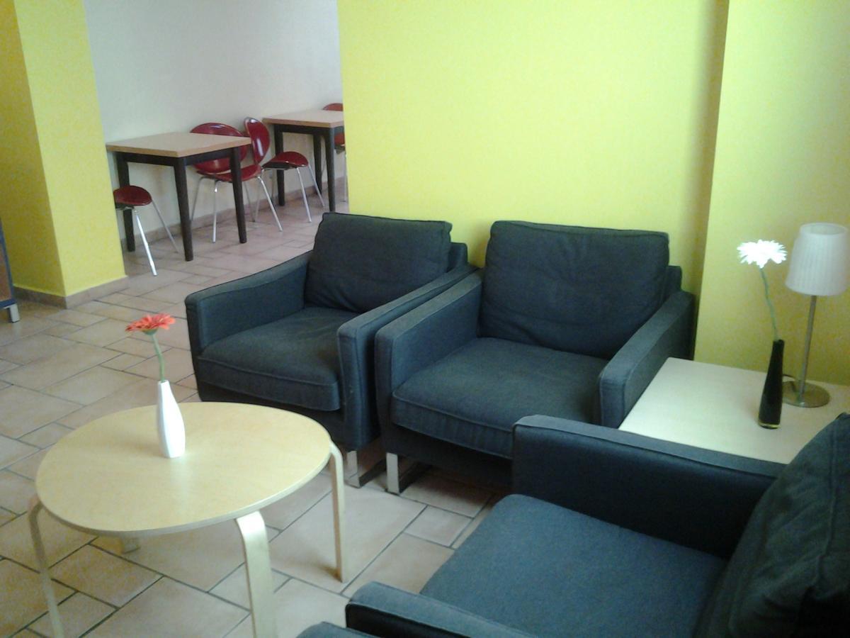 برلين Happy Go Lucky Hotel + Hostel Schoneberg المظهر الخارجي الصورة