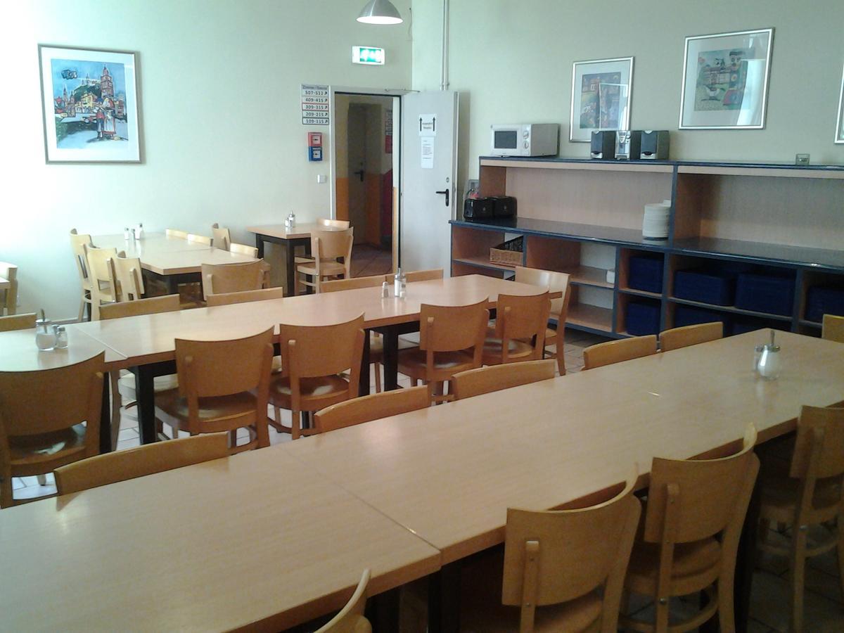 برلين Happy Go Lucky Hotel + Hostel Schoneberg المظهر الخارجي الصورة